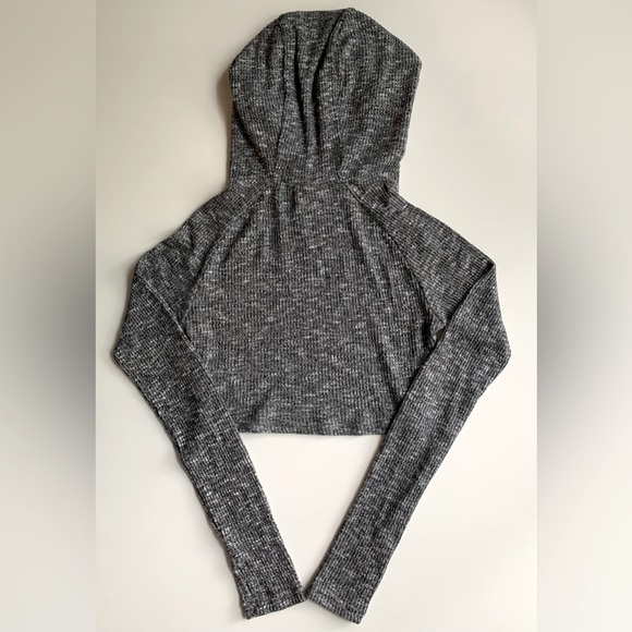 GYMSHARK Slounge Cropped Hoodie - Picture 2 of 5